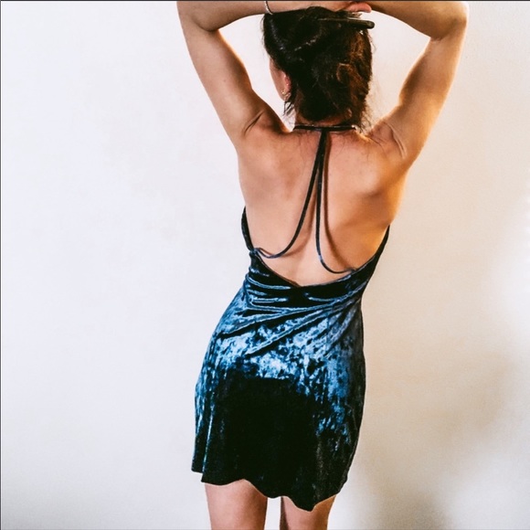 ZARA Holiday Party Velvet mini dress - Picture 3 of 16